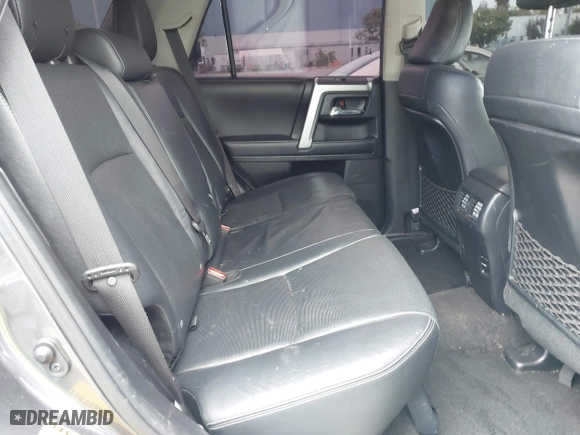 2019 Toyota 4Runner SR5 with VIN JTEZU5JR8K5191979, listed as a IAAI auction lot 42081207 with 75,200 mi miles. Bid and sale history available at carsss.com. Image 8.