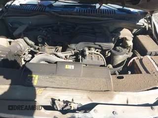 2004 Ford Explorer XLT с VIN 1FMZU73K64UA48579, выставлен на аукционе IAAI как лот 41409818 с пробегом Не указан миль и . История ставок и продаж доступна на DreamBid. Изображение 10.
