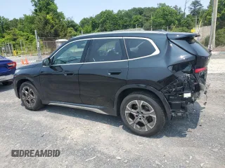 2025 BMW X1 xDrive28i z VIN WBX73EF09S5061608, wystawiony jako Copart lot #58814995 z przebiegiem 6 612 mil mil oraz Szkoda całkowita • Salvage title. Historia ofert i sprzedaży dostępna na DreamBid. Obrazek 2.