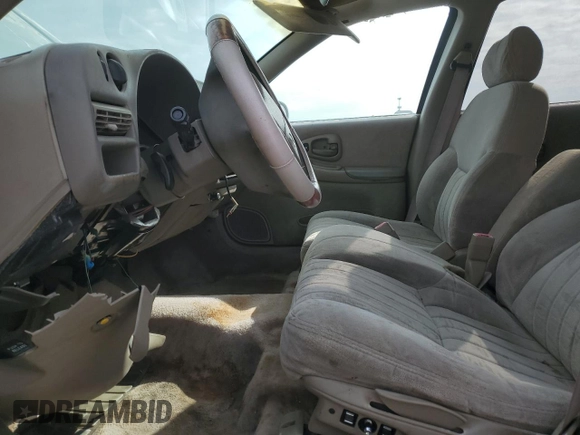 1997 Chevrolet Lumina LS with VIN 2G1WL52M1V9120300, listed as a Copart auction lot 87460394 with 142,588 mi miles and Salvage Title. Bid and sale history available at DreamBid. Image 7.