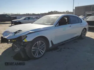 2019 BMW 7 Series 750i xDrive с VIN WBA7F2C50KB240010, выставлен на аукционе Copart как лот 41705254 с пробегом 74 371 миль миль и . История ставок и продаж доступна на DreamBid. Изображение 1.