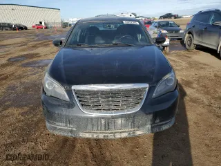 2013 Chrysler 200 Touring with VIN 1C3CCBBB9DN697051, listed as a Copart auction lot 43052395 with 270,257 mi miles and Clean Title. Bid and sale history available at carsss.com. Image 5.