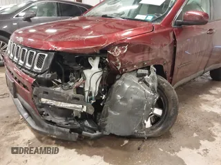 2020 Jeep Compass Latitude with VIN 3C4NJDBB9LT255911, listed as a IAAI auction lot 41398228 with 105,264 mi miles. Bid and sale history available at carsss.com. Image 6.