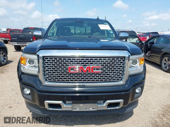 2015 GMC Sierra 1500 Denali z VIN 3GTU2WEJ9FG386812, wystawiony jako IAAI lot #42381651 z przebiegiem 138 009 mil mil oraz . Historia ofert i sprzedaży dostępna na DreamBid. Obrazek 12.