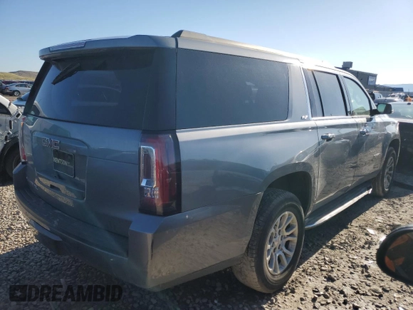 2018 GMC Yukon XL SLT z VIN 1GKS2GKC5JR202272, wystawiony jako Copart lot #55970605 z przebiegiem 110 117 mil mil oraz Szkoda całkowita • Salvage title. Historia ofert i sprzedaży dostępna na DreamBid. Obrazek 3.