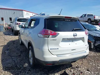 2016 Nissan Rogue SV with VIN KNMAT2MV6GP648053, listed as a IAAI auction lot 41536017 with 127,951 mi miles and . Bid and sale history available at carsss.com. Image 3.