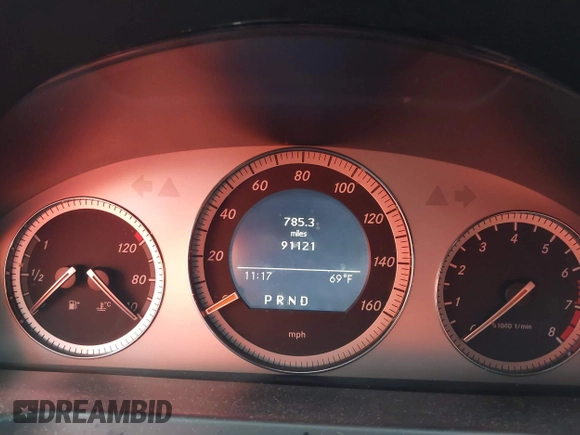 2008 Mercedes-Benz C 300 Sport with VIN WDDGF54X48F189512, listed as a IAAI auction lot 42513590 with 91,121 mi miles and . Bid and sale history available at DreamBid. Image 7.
