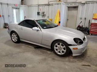 2002 Mercedes-Benz SLK-Class 2.3L Kompressor with VIN WDBKK49F42F262412, listed as a Copart auction lot 74314334 with 126,333 mi miles and Clean Title. Bid and sale history available at carsss.com. Image 4.