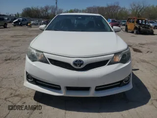2014 Toyota Camry L with VIN 4T1BF1FK2EU787759, listed as a Copart auction lot 52048225 with 93,047 mi miles and Salvage Title. Bid and sale history available at carsss.com. Image 5.