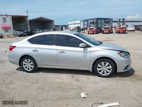 2017 Nissan Sentra SV with VIN 3N1AB7AP5HY324665, listed as a IAAI auction lot 41883100 with 95,872 mi miles. Bid and sale history available at carsss.com. Image 13.