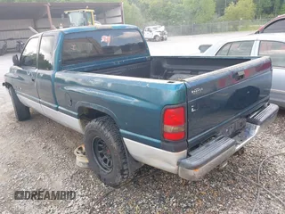 1999 Dodge 1500 with VIN 3B7HC12Y6XG101181, listed as a IAAI auction lot 42101698 with 175,669 mi miles and . Bid and sale history available at DreamBid. Image 3.