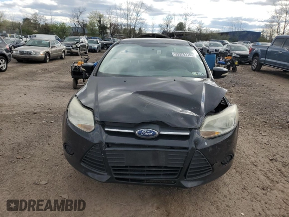 2013 Ford Focus SE with VIN 1FADP3F27DL369634, listed as a Copart auction lot 53325175 with 122,634 mi miles and Salvage Title. Bid and sale history available at carsss.com. Image 5.