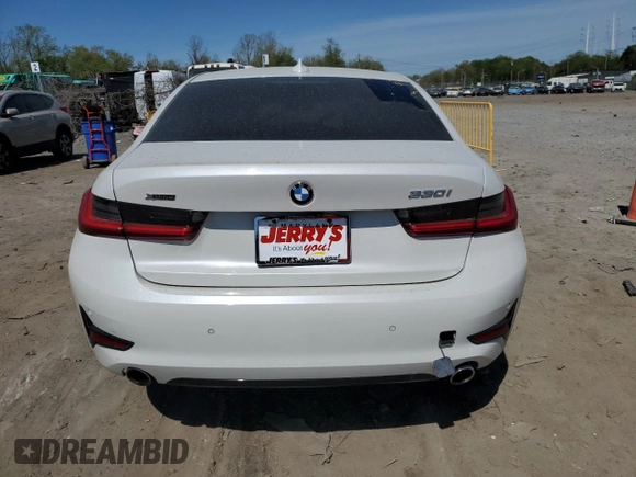 2021 BMW 3 Series 330i xDrive with VIN 3MW5R7J05M8C06619, listed as a Copart auction lot 54072555 with 25,208 mi miles and Salvage title. Bid and sale history available at DreamBid. Image 6.