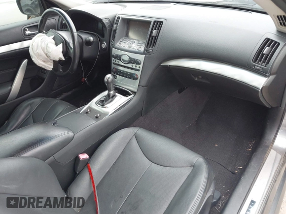 2014 Infiniti Q60 Coupe Journey with VIN JN1CV6EK6EM112185, listed as a IAAI auction lot 41578416 with 130,069 mi miles. Bid and sale history available at carsss.com. Image 5.