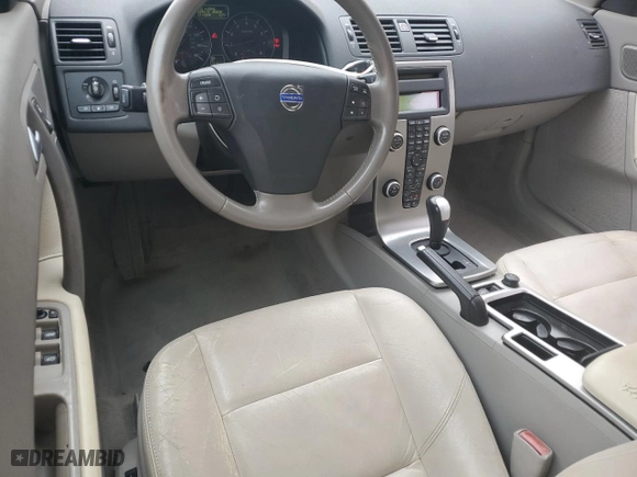 2009 Volvo C70 with VIN YV1MC67209J071512, listed as a Copart auction lot 72739724 with 101,877 mi miles and Salvage Title. Bid and sale history available at carsss.com. Image 8.