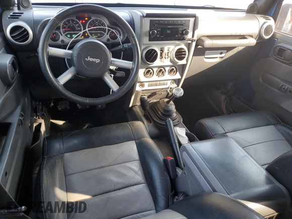 2010 Jeep Wrangler Unlimited Sahara with VIN 1J4BA5H16AL139530, listed as a Copart auction lot 44234825 with 136,722 mi miles and Clean Title. Bid and sale history available at carsss.com. Image 8.