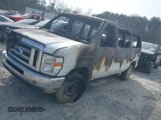 2013 Ford Econoline Passenger XL z VIN 1FBNE3BL9DDA84189, wystawiony jako IAAI lot #41685139 z przebiegiem Nie podano mil oraz . Historia ofert i sprzedaży dostępna na DreamBid. Obrazek 16.