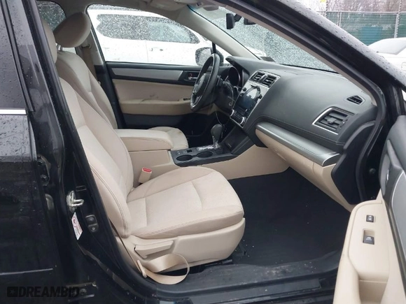 2019 Subaru Outback Premium with VIN 4S4BSAHC8K3318470, listed as a IAAI auction lot 41704888 with 110,114 mi miles. Bid and sale history available at carsss.com. Image 5.