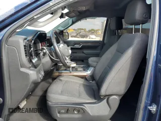 2022 Chevrolet Silverado 1500 RST with VIN 3GCPADED5NG577351, listed as a Copart auction lot 88489025 with 18,612 mi miles and Salvage Title. Bid and sale history available at DreamBid. Image 7.