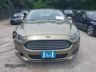 2013 Ford Fusion SE с VIN 3FA6P0H76DR112403, выставлен на аукционе IAAI как лот 42686911 с пробегом 111 024 миль миль и . История ставок и продаж доступна на DreamBid. Изображение 12.