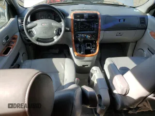 2004 Kia Sedona LX with VIN KNDUP131646582289, listed as a Copart auction lot 47321625 with 207,453 mi miles and Salvage Title. Bid and sale history available at carsss.com. Image 8.