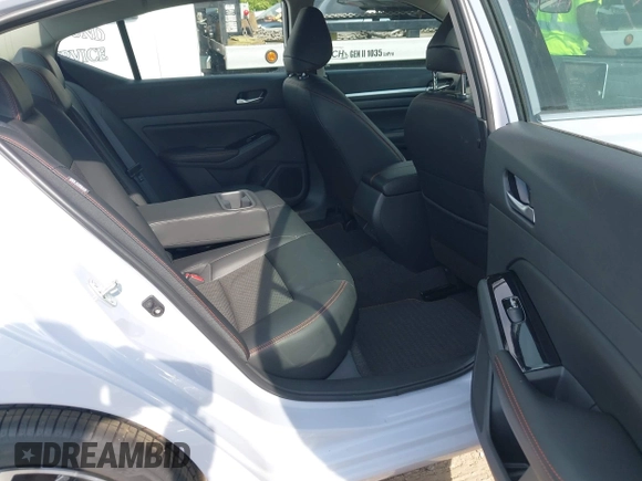 2025 Nissan Altima SR with VIN 1N4BL4CV0SN361223, listed as a IAAI auction lot 42152685 with 3,587 mi miles and . Bid and sale history available at DreamBid. Image 8.