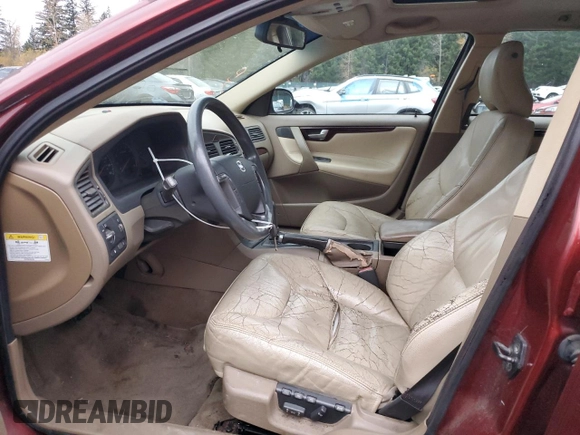 2002 Volvo V70 with VIN YV1SW58D022237035, listed as a Copart auction lot 80533054 with 235,088 mi miles and Clean Title. Bid and sale history available at carsss.com. Image 7.