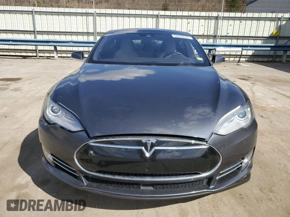 2016 Tesla Model S 70 with VIN 5YJSA1E14GF122451, listed as a Copart auction lot 50576575 with 65,441 mi miles and Salvage Title. Bid and sale history available at DreamBid. Image 5.
