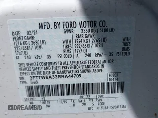 2024 Ford Maverick XL z VIN 3FTTW8A33RRA44705, wystawiony jako IAAI lot #42119896 z przebiegiem 8855 mil mil oraz . Historia ofert i sprzedaży dostępna na DreamBid. Obrazek 9.