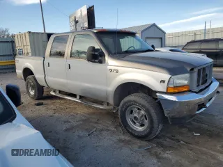 2001 Ford Super Duty F-250 XL with VIN 1FTNW21S11EB85907, listed as a Copart auction lot 82637054 with 159,489 mi miles and Salvage Title. Bid and sale history available at carsss.com. Image 4.