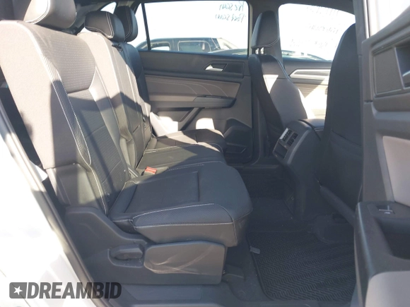 2021 Volkswagen Atlas SE with VIN 1V2PE2CA4MC203850, listed as a IAAI auction lot 41634034 with 56,336 mi miles and . Bid and sale history available at DreamBid. Image 8.