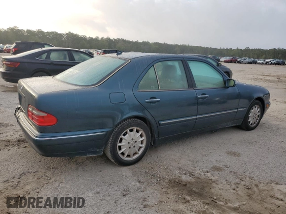 2000 Mercedes-Benz E-Class with VIN WDBJF65J1YB103093, listed as a Copart auction lot 51587325 with 208,350 mi miles and Salvage Title. Bid and sale history available at carsss.com. Image 3.