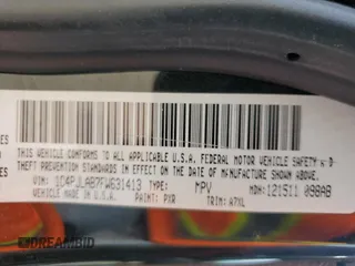 2015 Jeep Cherokee Sport с VIN 1C4PJLAB7FW631413, выставлен на аукционе Copart как лот 54123535 с пробегом Не указан миль и Списание • Salvage title. История ставок и продаж доступна на DreamBid. Изображение 13.