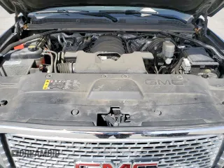2017 GMC Yukon Denali with VIN 1GKS1CKJ4HR151187, listed as a Copart auction lot 49249685 with 109,449 mi miles and Salvage Title. Bid and sale history available at carsss.com. Image 12.