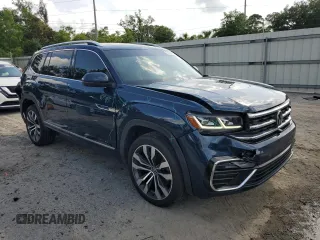 2023 Volkswagen Atlas SEL Premium R-Line with VIN 1V2FR2CA3PC509670, listed as a Copart auction lot 58754925 with 74,874 mi miles and Salvage title. Bid and sale history available at DreamBid. Image 4.