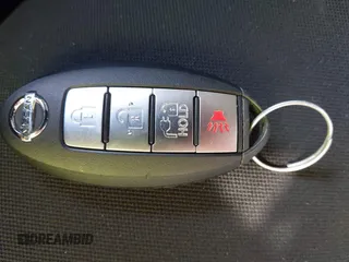 2018 Nissan LEAF SV z VIN 1N4AZ1CP9JC311490, wystawiony jako IAAI lot #42152814 z przebiegiem 43 705 mil mil oraz . Historia ofert i sprzedaży dostępna na DreamBid. Obrazek 11.