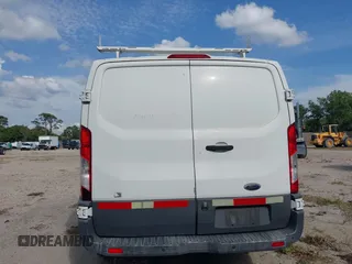 2016 Ford Transit Cargo с VIN 1FTYR1YM0GKA86155, выставлен на аукционе IAAI как лот 41840237 с пробегом 192 125 миль миль и . История ставок и продаж доступна на DreamBid. Изображение 17.