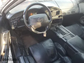 1994 Chevrolet Corvette with VIN 1G1YY22P2R5113040, listed as a Copart auction lot 83253754 with 178,544 mi miles and Clean Title. Bid and sale history available at carsss.com. Image 8.