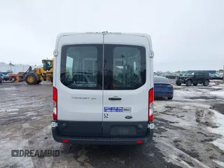2018 Ford Transit XL z VIN 1FDZX2CM7JKA52904, wystawiony jako IAAI lot #41677165 z przebiegiem 15 201 mil mil oraz . Historia ofert i sprzedaży dostępna na DreamBid. Obrazek 16.