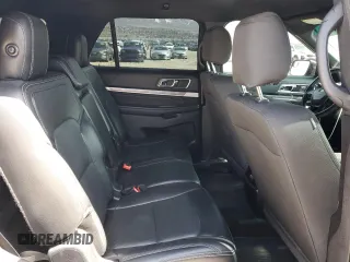 2016 Ford Police Interceptor Utility z VIN 1FM5K8AT0GGB12978, wystawiony jako Copart lot #50815895 z przebiegiem 94 243 mil mil oraz Szkoda całkowita • Salvage title. Historia ofert i sprzedaży dostępna na DreamBid. Obrazek 11.