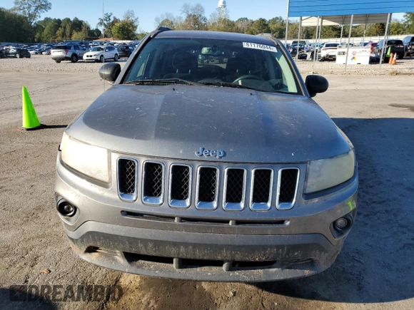 2013 Jeep Compass Sport with VIN 1C4NJCBAXDD109364, listed as a Copart auction lot 81176044 with 198,184 mi miles and Salvage Title. Bid and sale history available at carsss.com. Image 5.