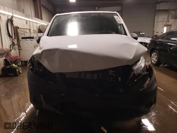 2023 Mercedes-Benz Metris Cargo with VIN W1YV0BEYXP4227890, listed as a Copart auction lot 88232445 with 22,824 mi miles and Salvage title. Bid and sale history available at DreamBid. Image 5.