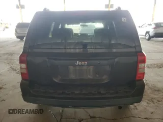 2014 Jeep Patriot Sport z VIN 1C4NJPBB4ED737308, wystawiony jako Copart lot #60673075 z przebiegiem 293 926 mil mil oraz Czysty tytuł • Clean title. Historia ofert i sprzedaży dostępna na DreamBid. Obrazek 6.
