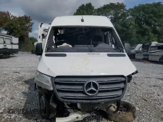 2021 Mercedes-Benz Sprinter Cargo with VIN W1W40CHY1MT054509, listed as a Copart auction lot 67326124 with Not Provided miles and Salvage Title. Bid and sale history available at carsss.com. Image 5.