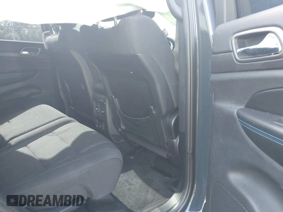 2018 Jeep Grand Cherokee Altitude with VIN 1C4RJFAG7JC394051, listed as a IAAI auction lot 42492771 with 147,669 mi miles and . Bid and sale history available at DreamBid. Image 8.