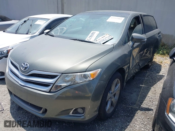 2014 Toyota Venza XLE z VIN 4T3BK3BB7EU108640, wystawiony jako IAAI lot #42232484 z przebiegiem 102 524 mil mil oraz . Historia ofert i sprzedaży dostępna na DreamBid. Obrazek 2.