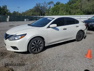 2018 Nissan Altima SV with VIN 1N4AL3AP0JC111453, listed as a Copart auction lot 54660045 with 121,580 mi miles and Salvage Title. Bid and sale history available at DreamBid. Image 1.