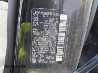 2015 Nissan Juke S with VIN JN8AF5MR6FT508686, listed as a IAAI auction lot 41214220 with 137,619 mi miles. Bid and sale history available at carsss.com. Image 9.