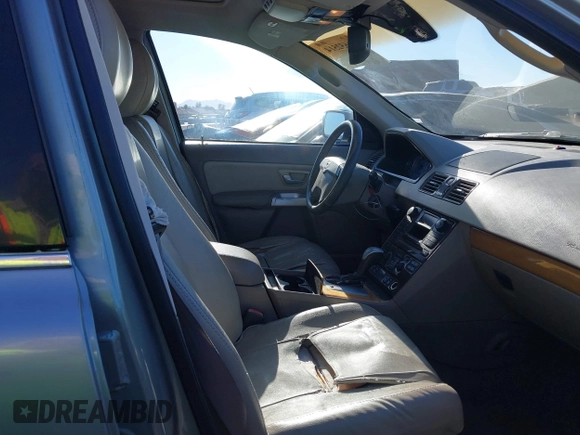2004 Volvo XC90 с VIN YV1CZ91H141056728, выставлен на аукционе IAAI как лот 41652514 с пробегом 101 326 миль миль и . История ставок и продаж доступна на DreamBid. Изображение 5.