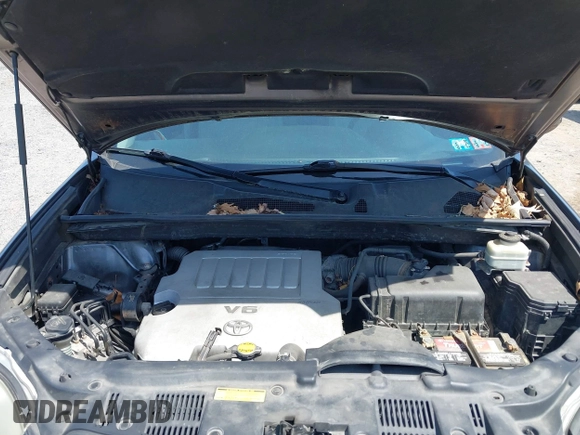 2010 Toyota Highlander Limited with VIN 5TDDK3EH9AS005398, listed as a IAAI auction lot 42083774 with 230,309 mi miles and . Bid and sale history available at DreamBid. Image 10.